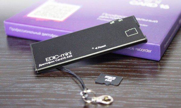 Цифровой диктофон Edic-mini Card 16 A95
